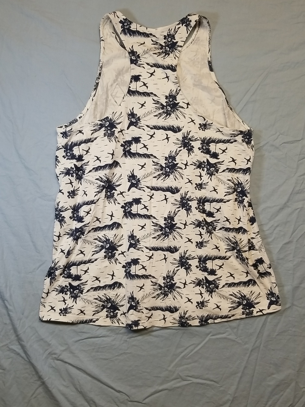 Patagonia Wanderer Crest High Neck Organic Tank Top - Picture 6 of 8